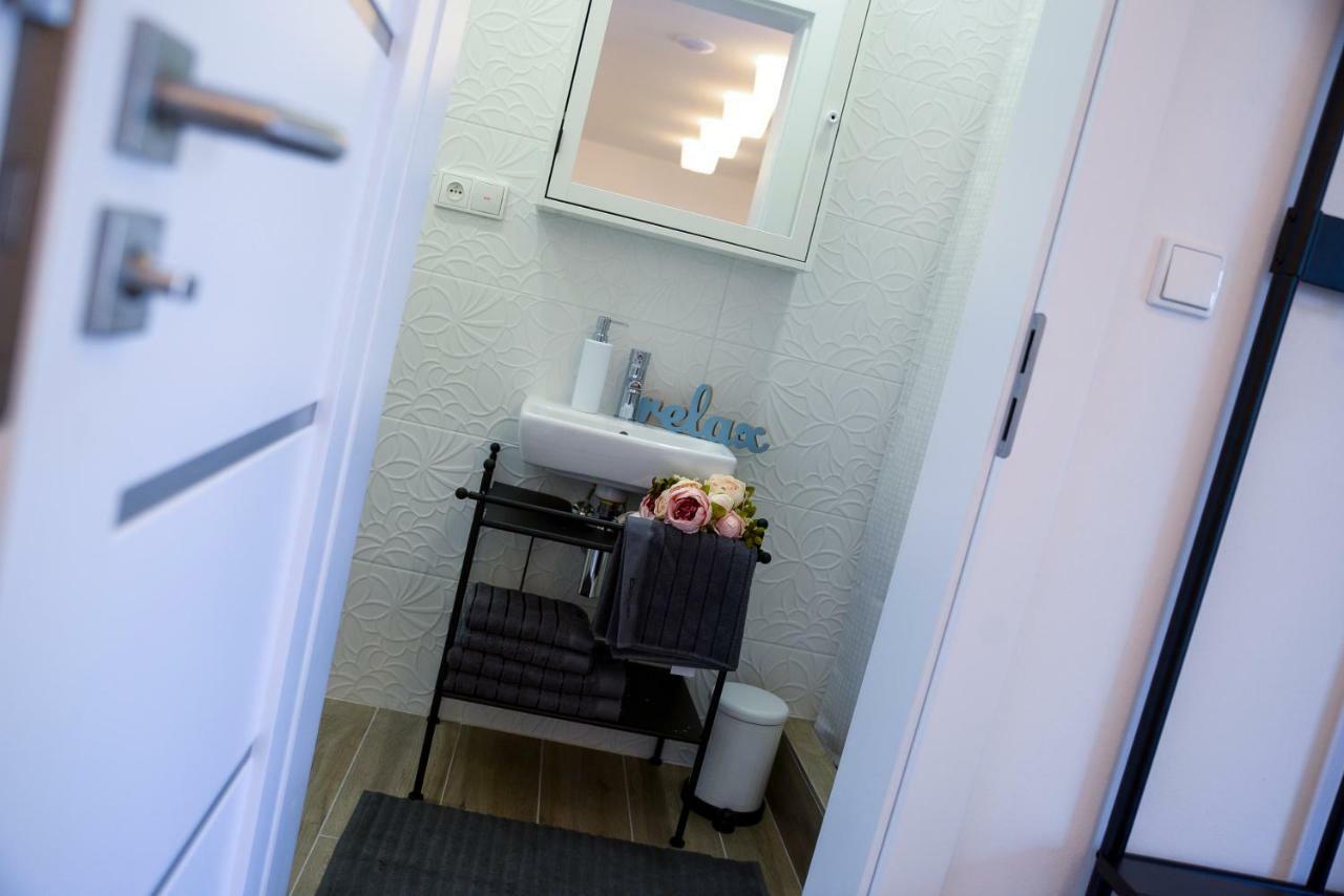 Apartmany Benesov Benesov nad Ploucnici Buitenkant foto